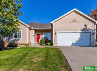 6103 N 148th St, Omaha, NE 68116