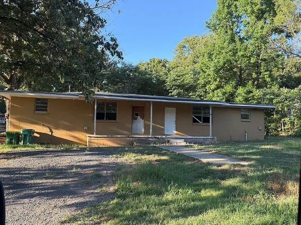 4905 Vaughn Rd, North Little Rock, AR 72118