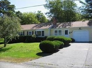 94 King Arthur Dr, Osterville, MA 02655