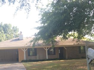 172 Reeves Rd, Columbus, MS 39702