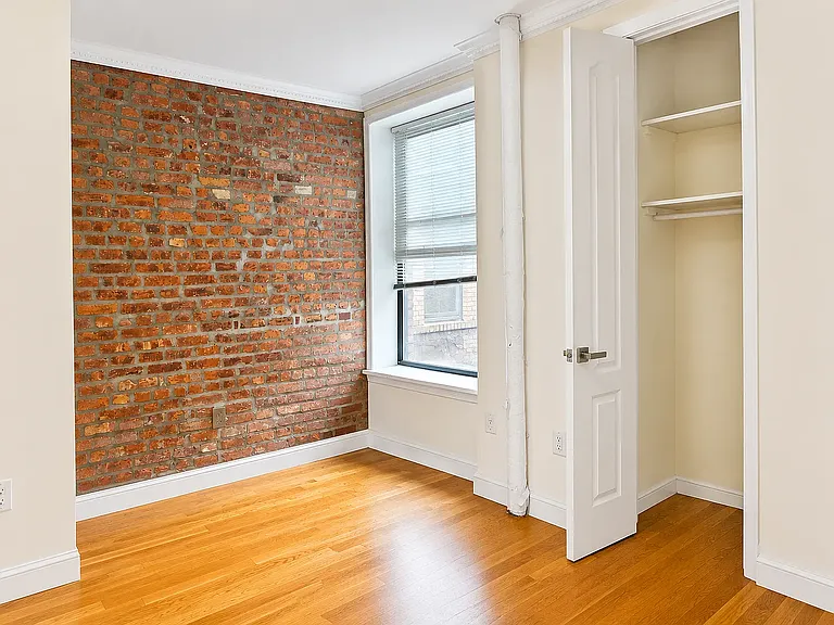 1875 Lexington Ave #2C — Photo 11
