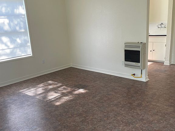 3rd image of 2711 W Avenue I