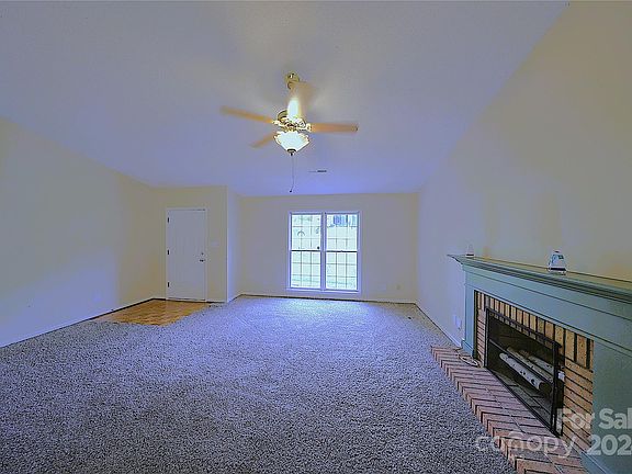 4th image of 6007 Scots Bluff Dr