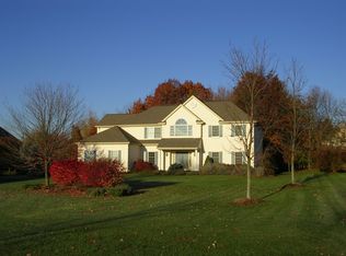 225 Amour Cir, Blue Bell, PA 19422