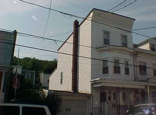 330 W Spruce St, Mahanoy City, PA 17948