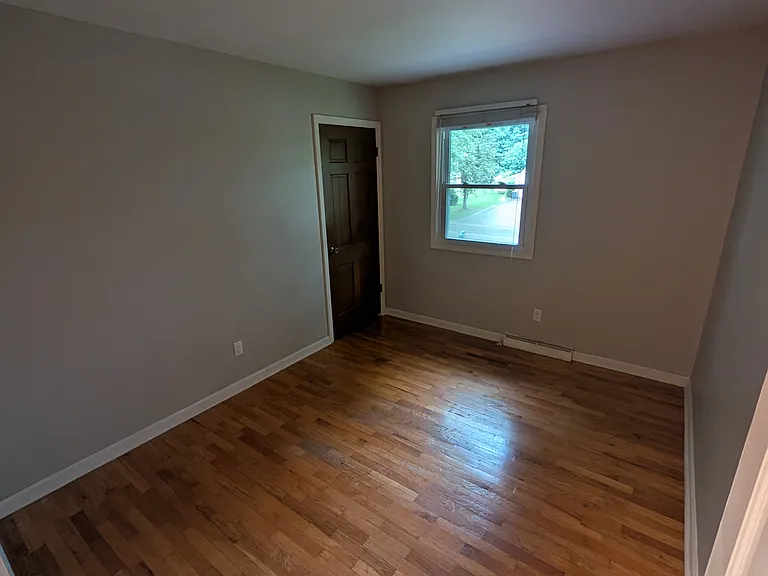 5325 Tamworth St — Photo 13