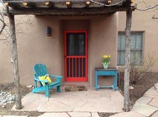 415 Kit Carson Rd, Taos, NM 87571