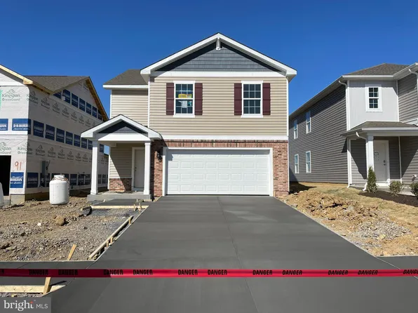 151 Schyrock Dr, Stephens City, VA 22655