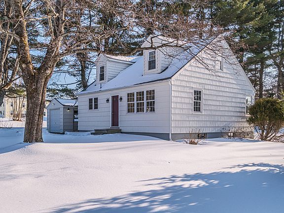 3rd image of 171 Stetson Road