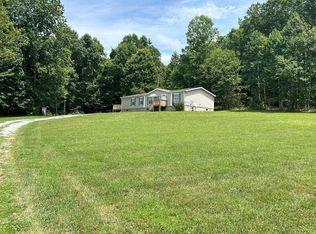 18035 Dreamers Ln, Glade Spring, VA 24340