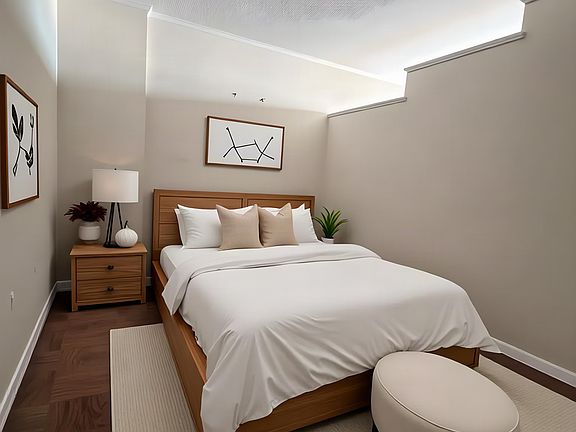 5th image of 9 Hawthorne Pl APT 16G