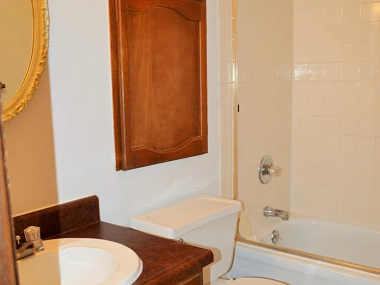 1411 Edgewood Rd NW — Photo 6
