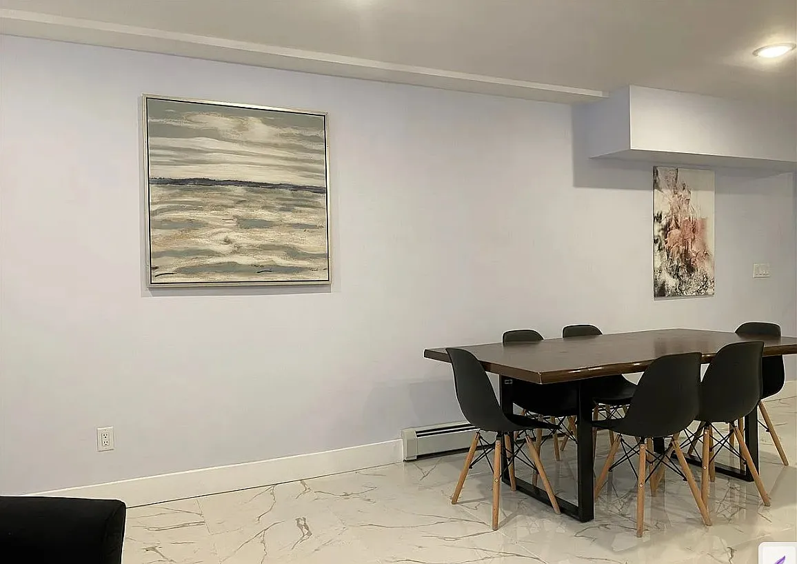 3 bed, 1000 sqft, $2,500 — Photo 3