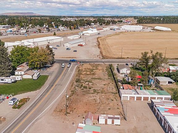 3rd image of 298 N Yellowstone Hwy