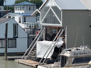 8191 River Rd #111, Richmond, BC V6X1X8