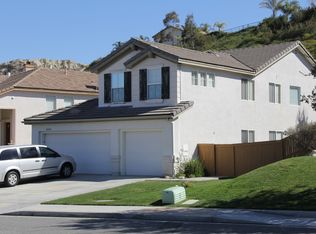 26456 Cardinal Dr, Santa Clarita, CA 91387