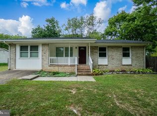 848 Salem Dr, Fredericksburg, VA 22407
