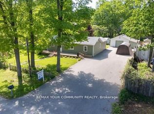 781 Edward St, Innisfil, ON L9S2S2