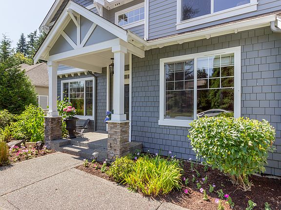 5th image of 9415 Capstan Dr NE