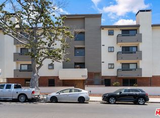 1250 Amherst Ave APT 201, Los Angeles, CA 90025