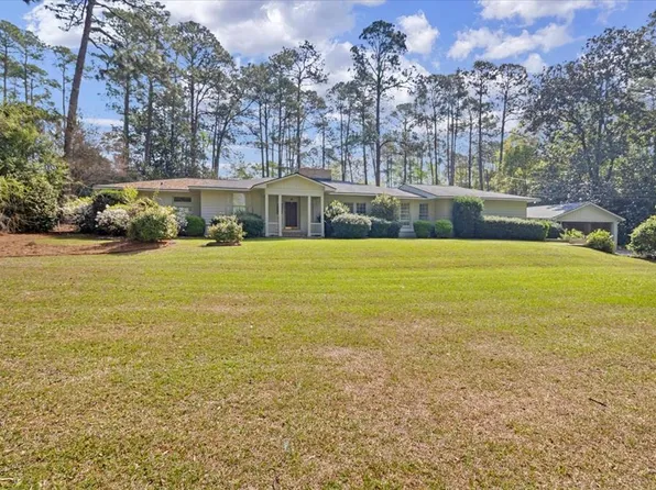 1817 S Main St, Moultrie, GA 31768