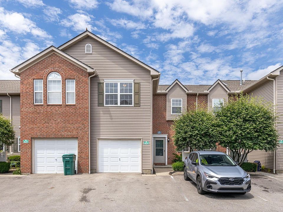 1st image of 825 Mystic Pointe Dr