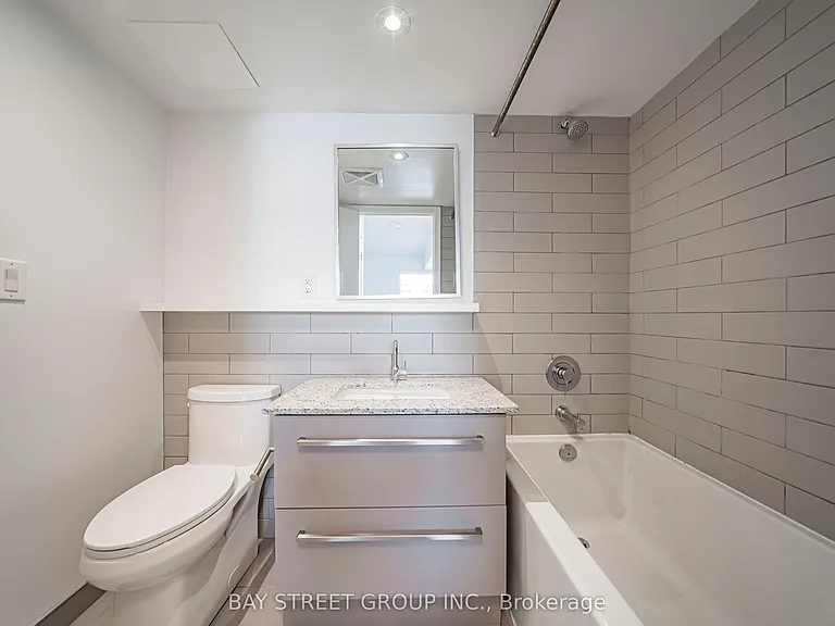 160 Flemington Rd #1020 — Photo 39