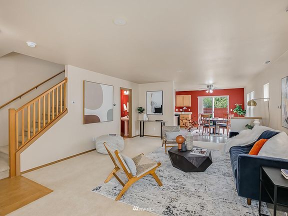 3rd image of 10316 26th Pl SE