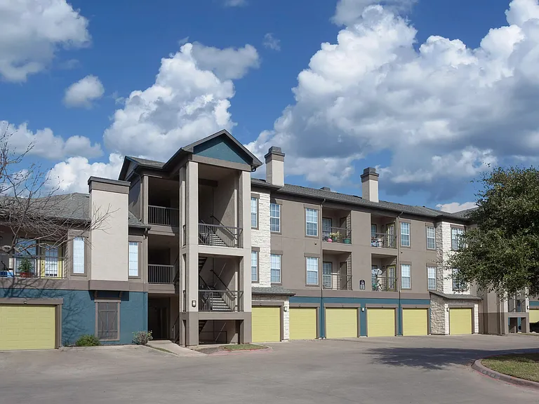 Lakeline Parmer Lane — Photo 18
