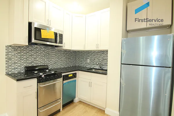 Rented by FirstService Realty (legacy) | media 9