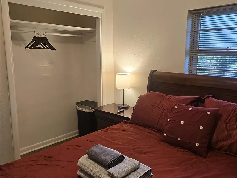 4329 Martha St — Photo 18