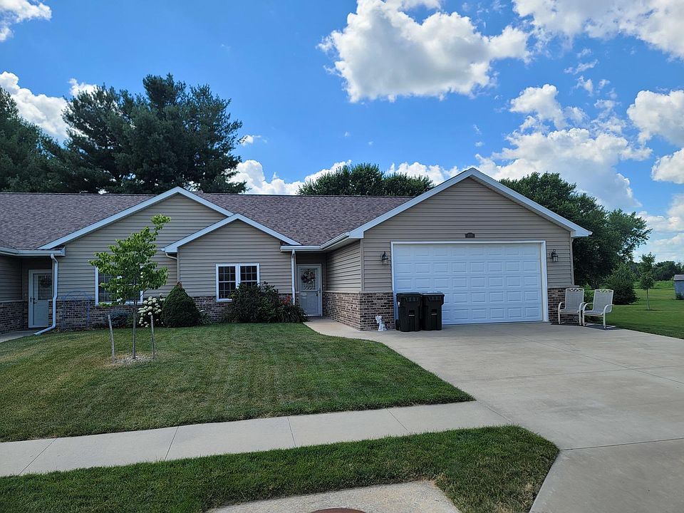 1st image of 2009 Strawberry Ln
