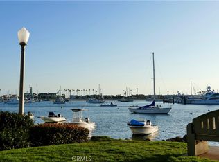 213 Via Mentone, Newport Beach, CA 92663