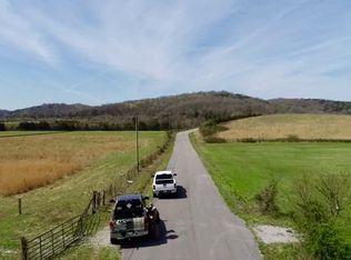3750 Clever Creek Rd, Watertown, TN 37184