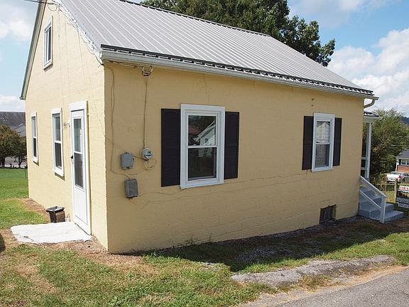 3rd image of 361 Burke Ln