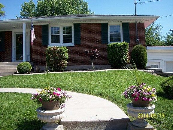 5th image of 103 Pin Oak Dr