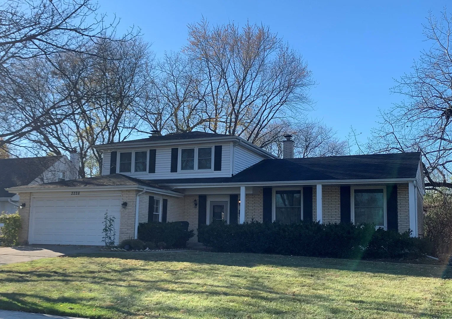 2228 Strawberry Ln photo 1