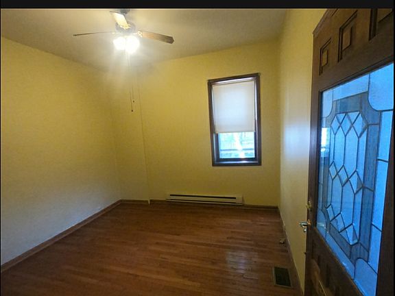 5th image of 3812 N Ashland Ave #1R