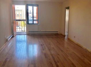 2126 Menahan St APT 2B, Ridgewood, NY 11385