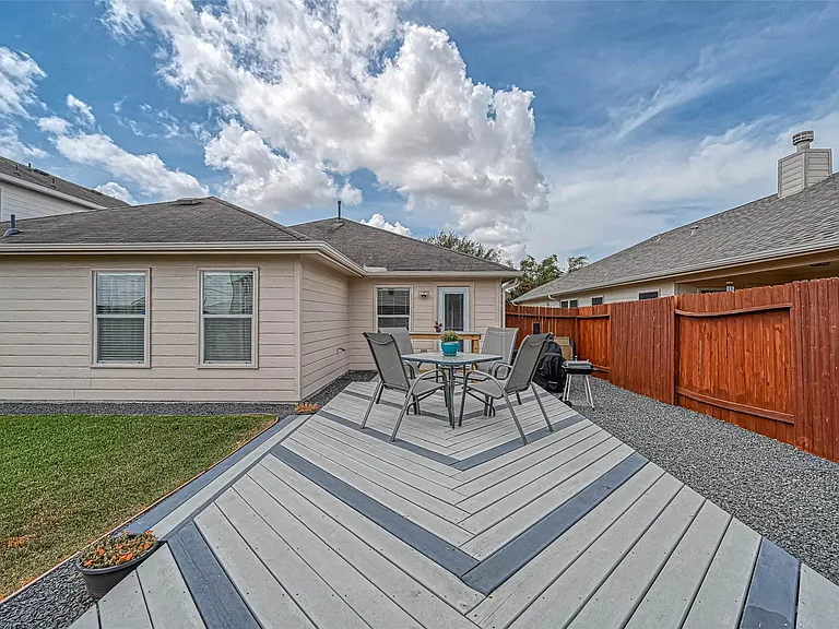 22210 Bellow Glen Dr — Photo 25