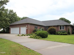2468 S Loma Linda Dr, Loma Linda, MO 64804