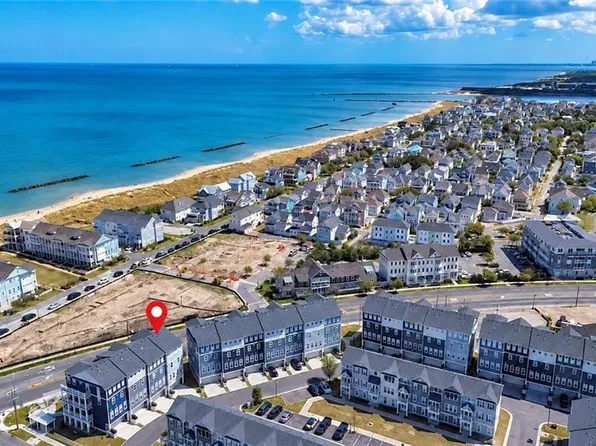 9683 Shore Dr, Norfolk, VA 23518
