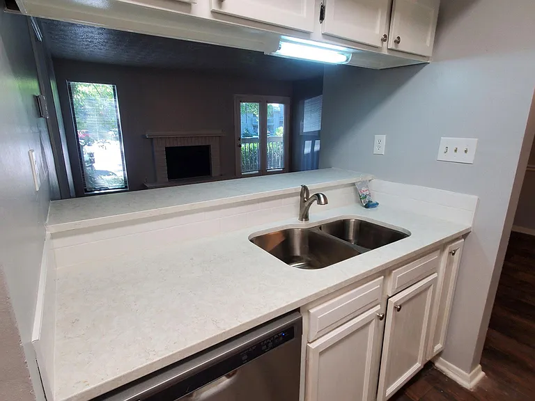 103 Tuxworth Cir — Photo 18