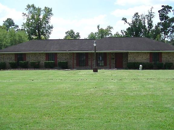 3rd image of 2255 E Lucas Dr