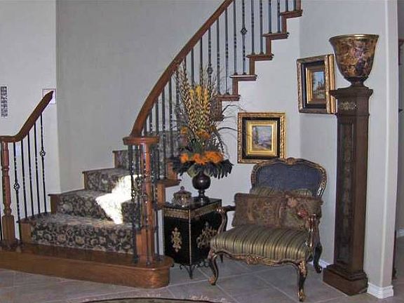 Entry area with staircase