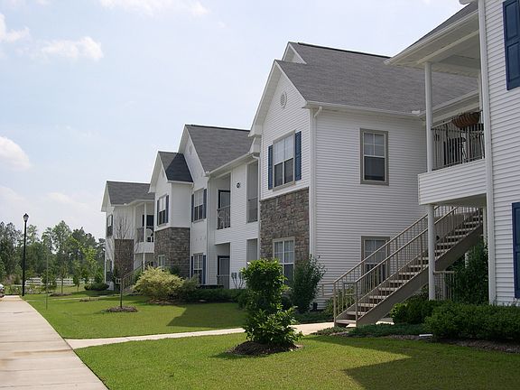 4th image of 1660 Wimbledon Dr APT 202