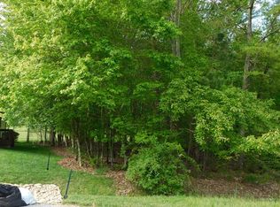 29 Inwood Dr, Crossville, TN 38558