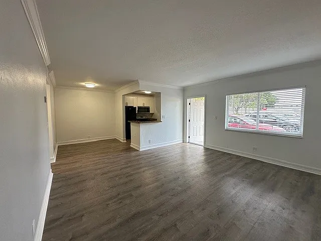 Dixie Realty LLC — Photo 10