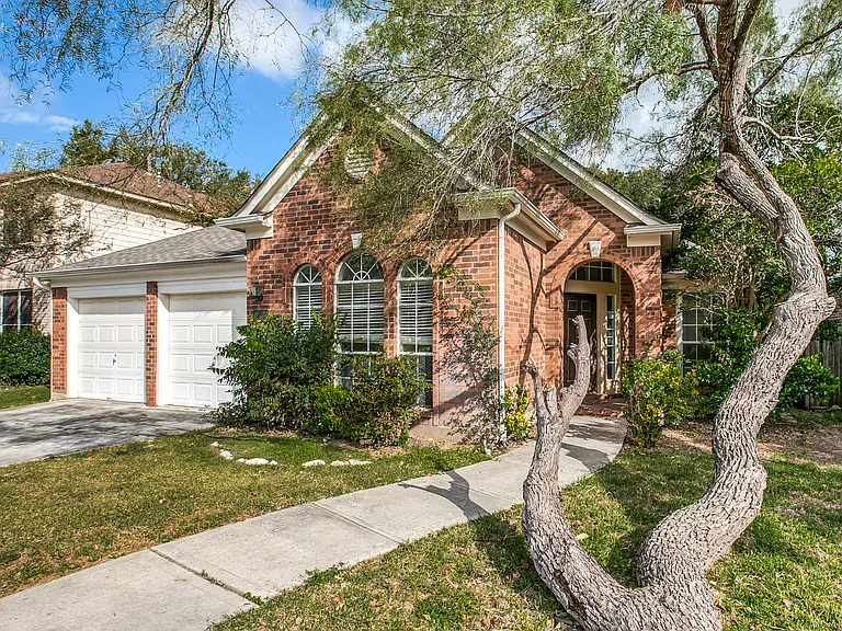 9227 Brae Moss — Photo 2