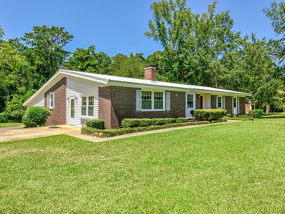 Image 4: Front of home